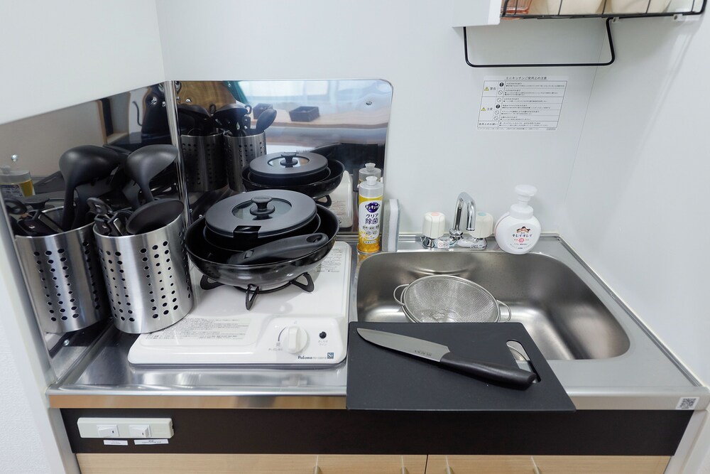 A(2p) 禁煙 専用キッチン3 | Zenith shinjuku 檜 by Tranova