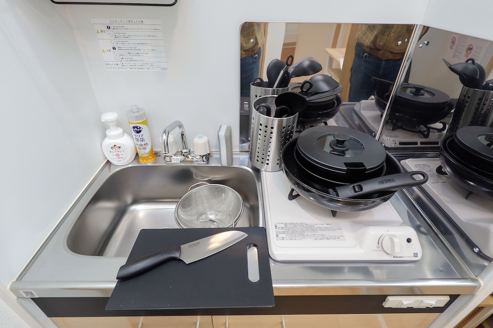 B(2p) 禁煙 専用キッチン6 | Zenith shinjuku 檜 by Tranova