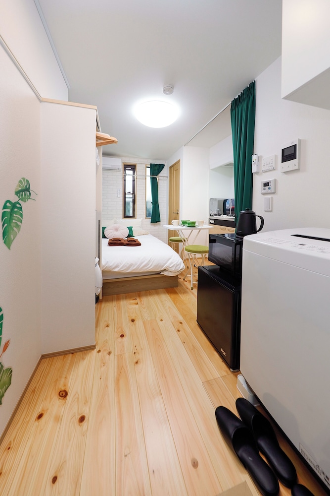 C(2p) 禁煙 客室10 | Zenith shinjuku 檜 by Tranova