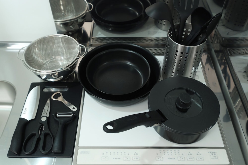 103 禁煙 専用キッチン2 | フローラメゾン上落合 by Tranova