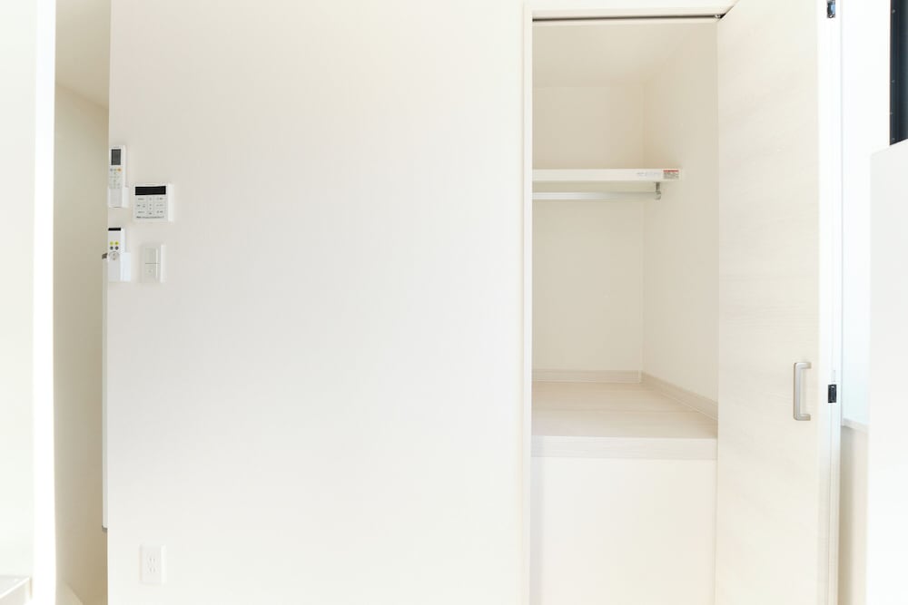 202 禁煙 客室17 | フローラメゾン上落合 by Tranova