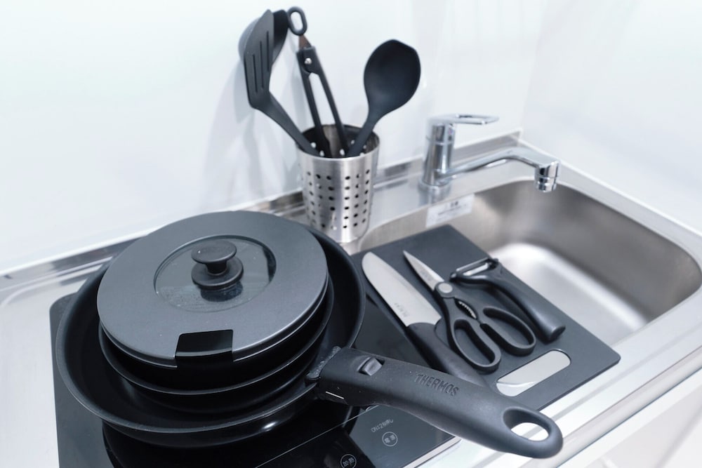 A-1(2p 独立洗面台) 禁煙 専用キッチン4 | Seacrest Nakanobu by Tranova