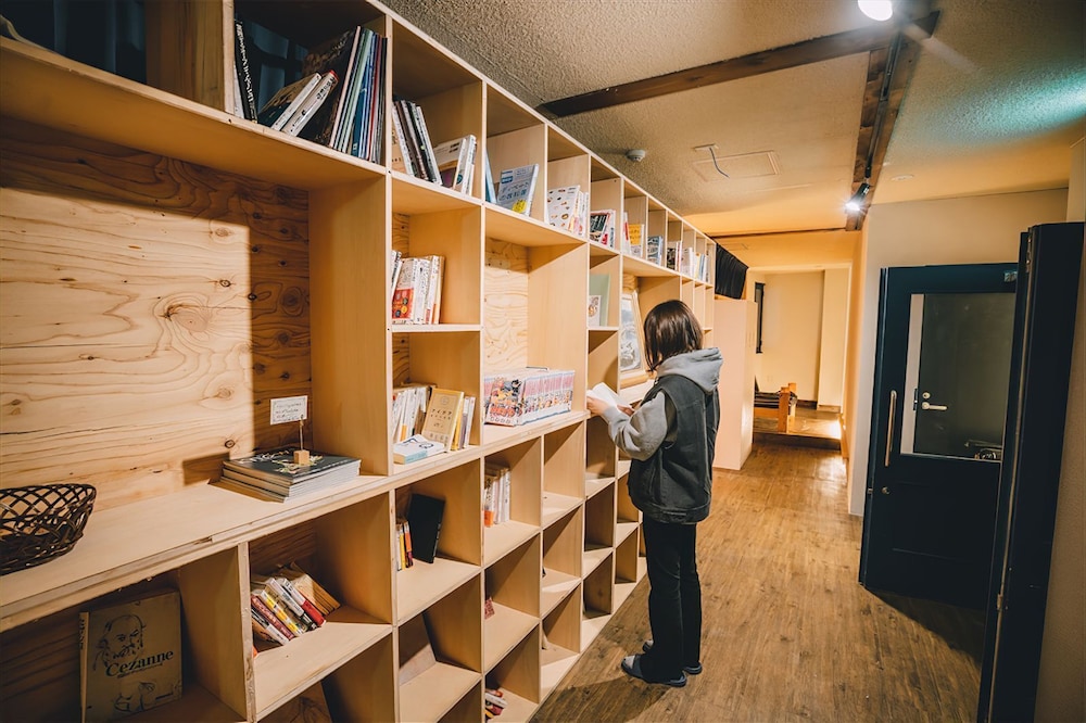 ベーシック 共同ドミトリー 内装2 | Tug-B Bar&Hostel