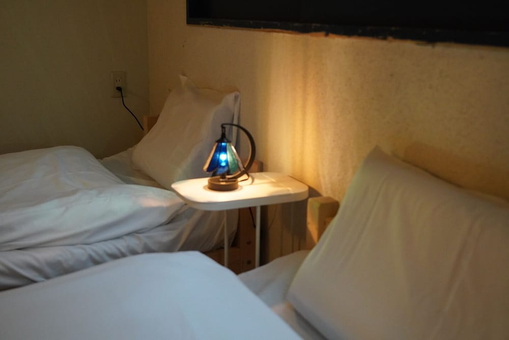 ベーシック ダブルまたはツインルーム 客室2 | Tug-B Bar&Hostel
