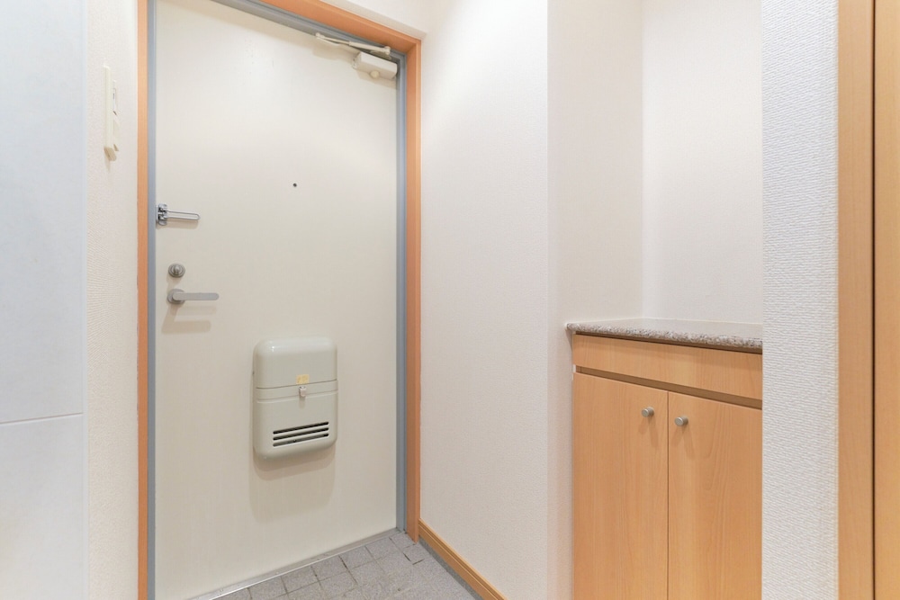 C-1 (2名収容) 禁煙 客室8 | アルバセレッソ