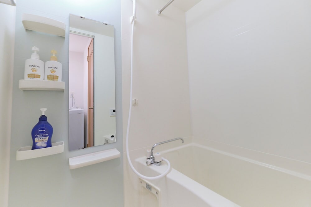 C-1 (2名収容) 禁煙 バスルーム0 | アルバセレッソ