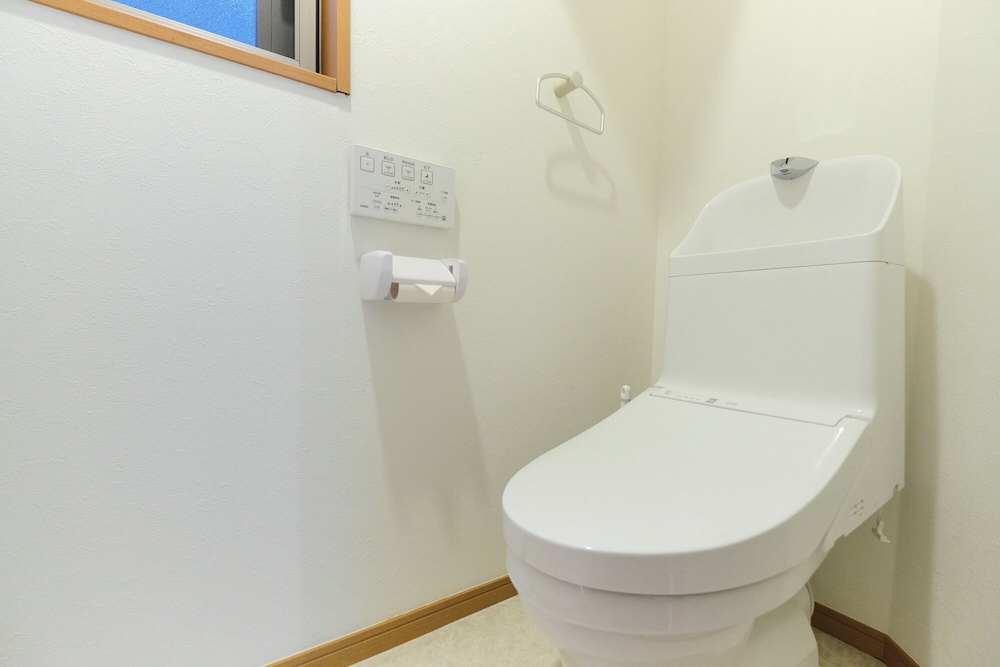 Aタイプ(5名収容)禁煙 バスルーム0 | アルバセレッソ