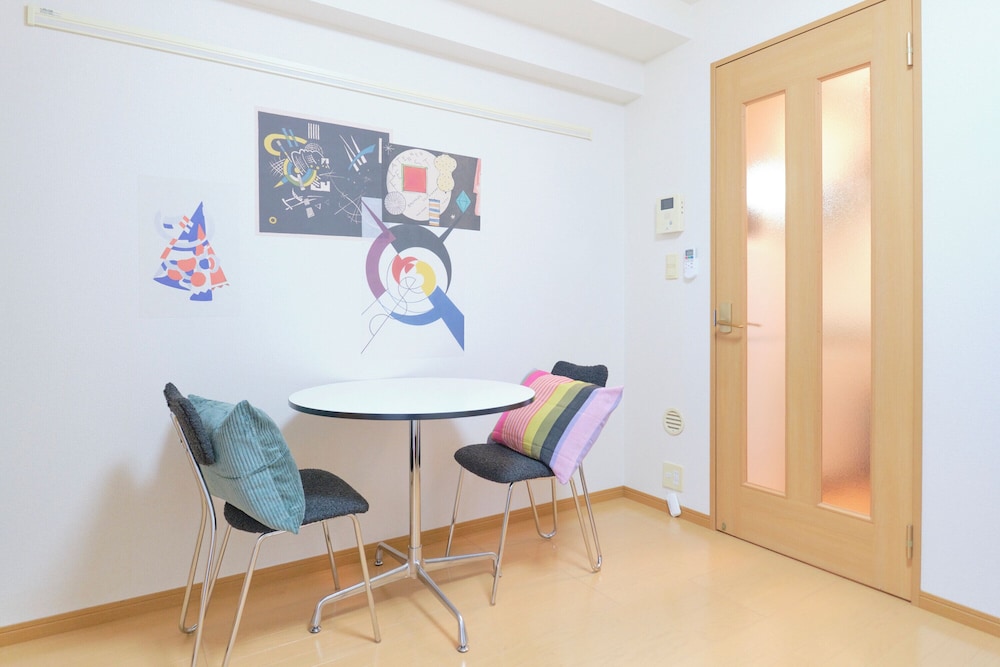 C-1 (2名収容) 禁煙 客室10 | アルバセレッソ