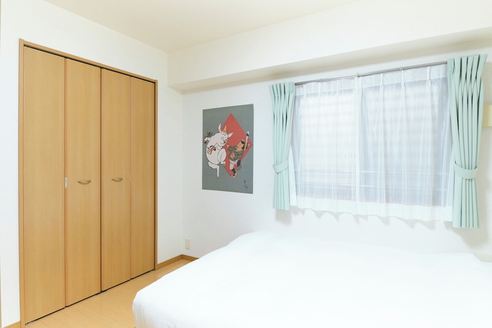 B-1 (3名収容) 禁煙 | アルバセレッソ