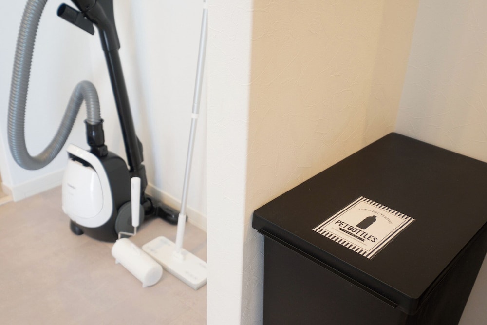 201(2p) 客室2 | ゼットランド江ノ島 by Tranova