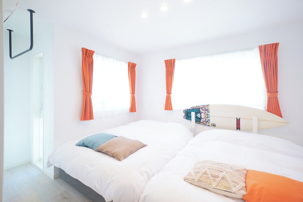 102(4p) | ゼットランド江ノ島 by Tranova