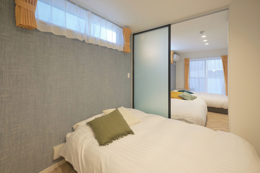 103(6p) 客室14 | ゼットランド江ノ島 by Tranova