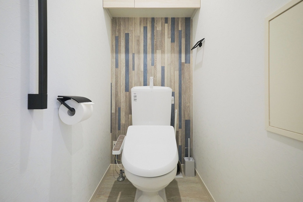 102(4p) バスルーム4 | ゼットランド江ノ島 by Tranova