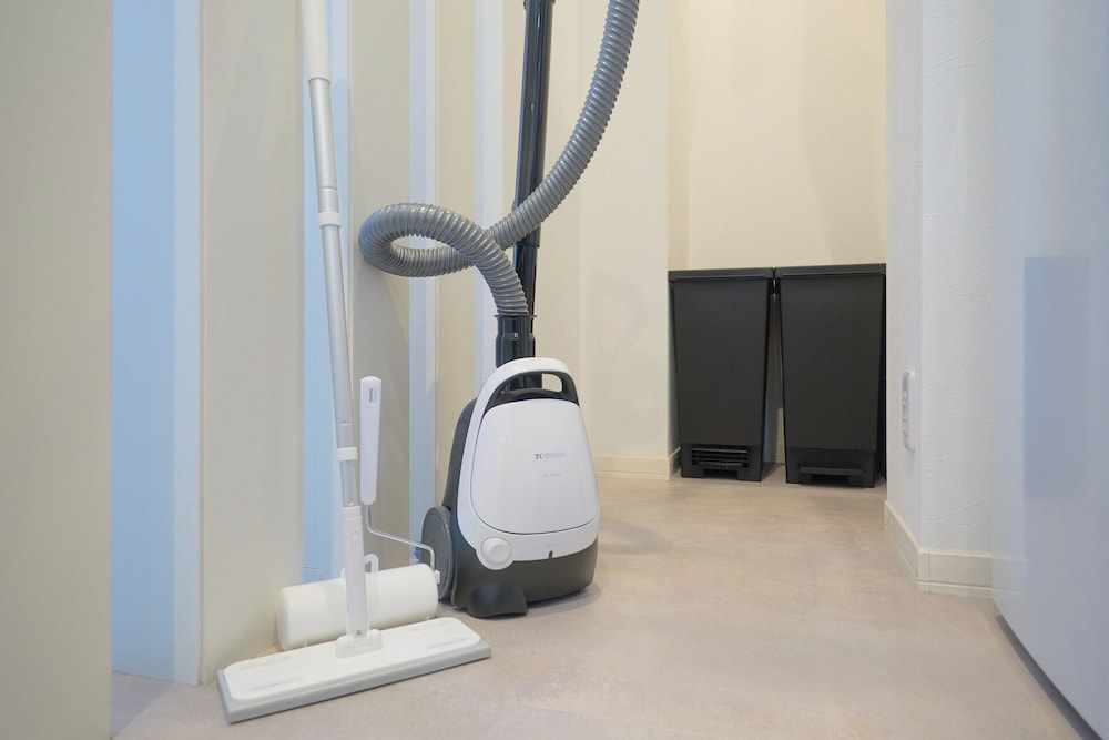 302(2p) 客室2 | ゼットランド江ノ島 by Tranova