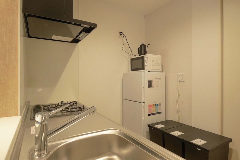 103(6p) 専用キッチン0 | ゼットランド江ノ島 by Tranova