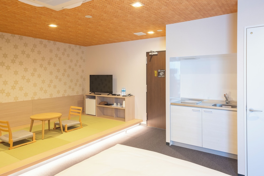 デラックス和モダンツイン 禁煙 客室2 | トーセイホテルココネ蒲田