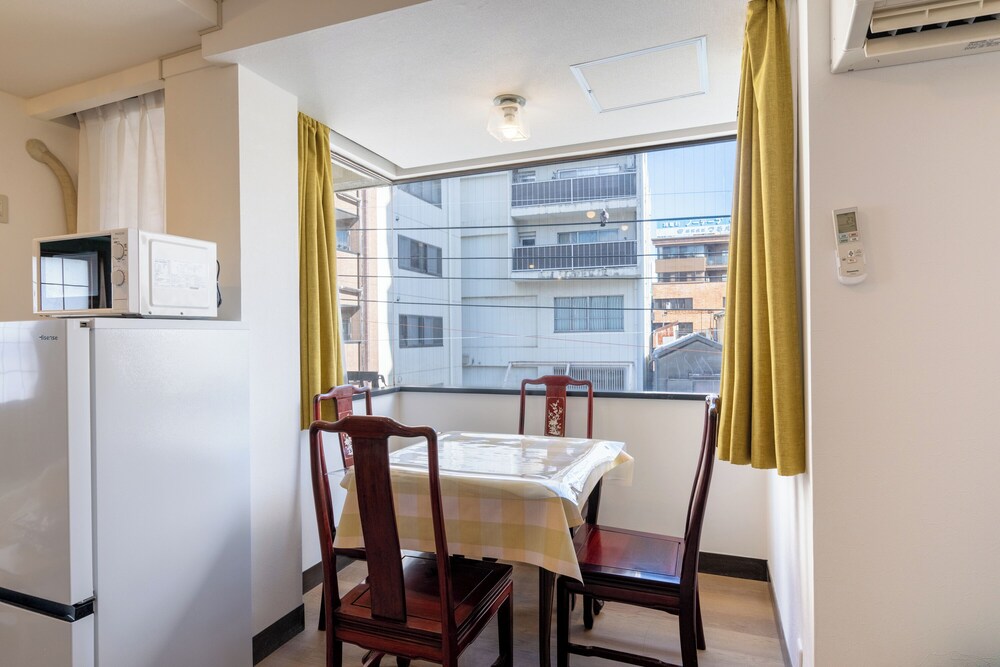 コンフォート アパートメント バルコニー (301) 客室27 | Asakusa Temple 4min Skytree 10min Japanese Cozy House