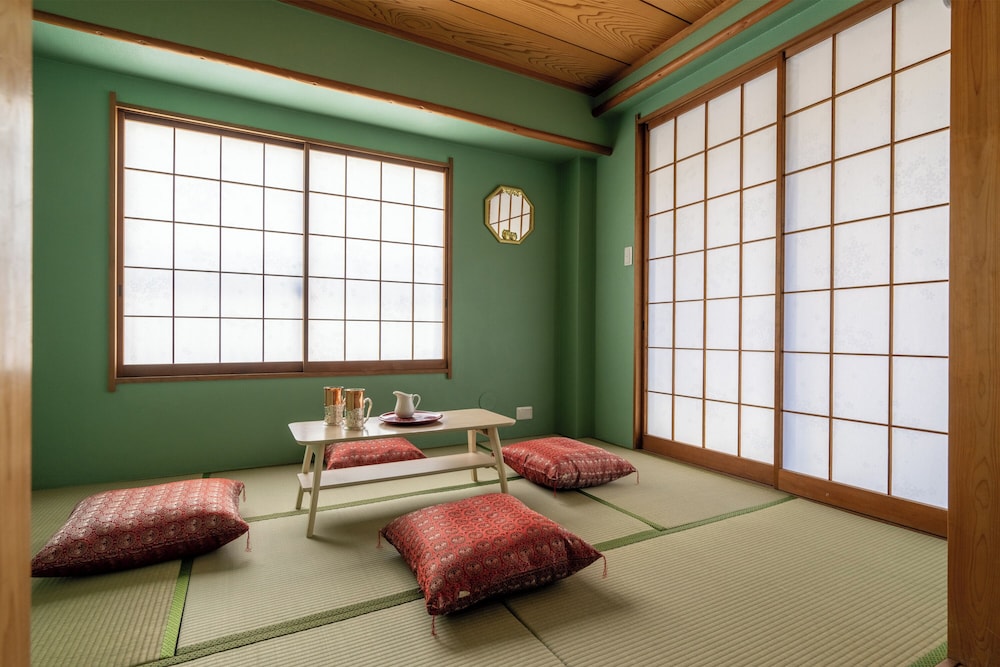 コンフォート アパートメント バルコニー (301) | Asakusa Temple 4min Skytree 10min Japanese Cozy House