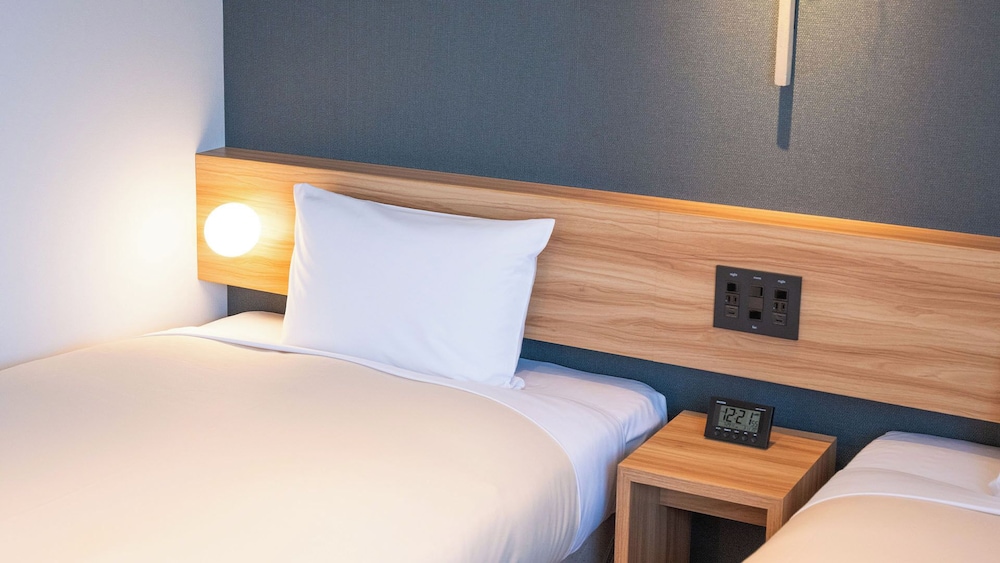 スタンダード ツインルーム 禁煙 客室4 | クインテッサホテル広島銀山町