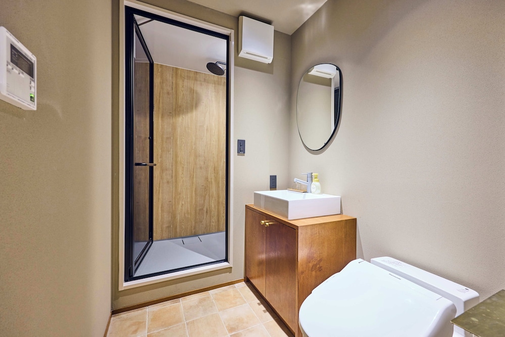 スタンダード ダブルルーム 禁煙 (Small) バスルーム1 | Hotel Vintage目黒不動前