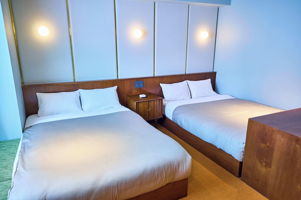 スーペリア ダブルルーム 2 ベッドルーム 客室3 | Hotel Vintage目黒不動前