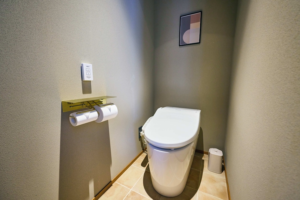 プレミアム 4 人部屋 禁煙 (Suite) バスルーム1 | Hotel Vintage目黒不動前