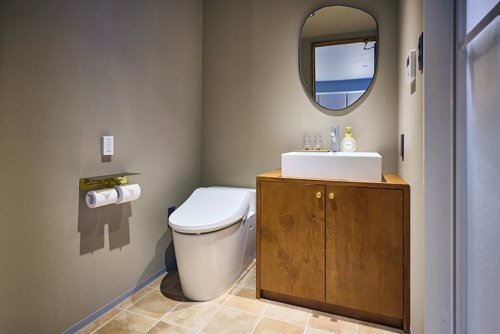 スーペリア ダブルルーム 2 ベッドルーム バスルーム0 | Hotel Vintage目黒不動前