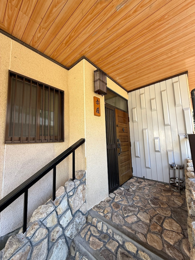 クラシック ヴィラ コートヤードビュー 赤薙 禁煙 客室1 | 楓リゾート 鬼怒川温泉