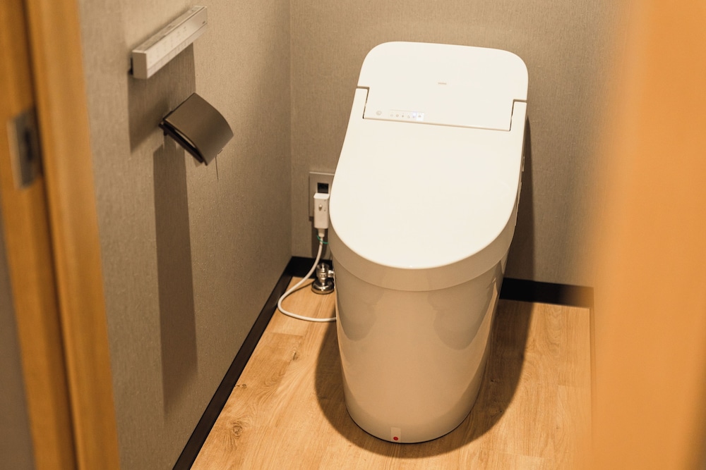 アパートメント ダブルベッド 2 台 禁煙 客室1 | BEPPU 乃音