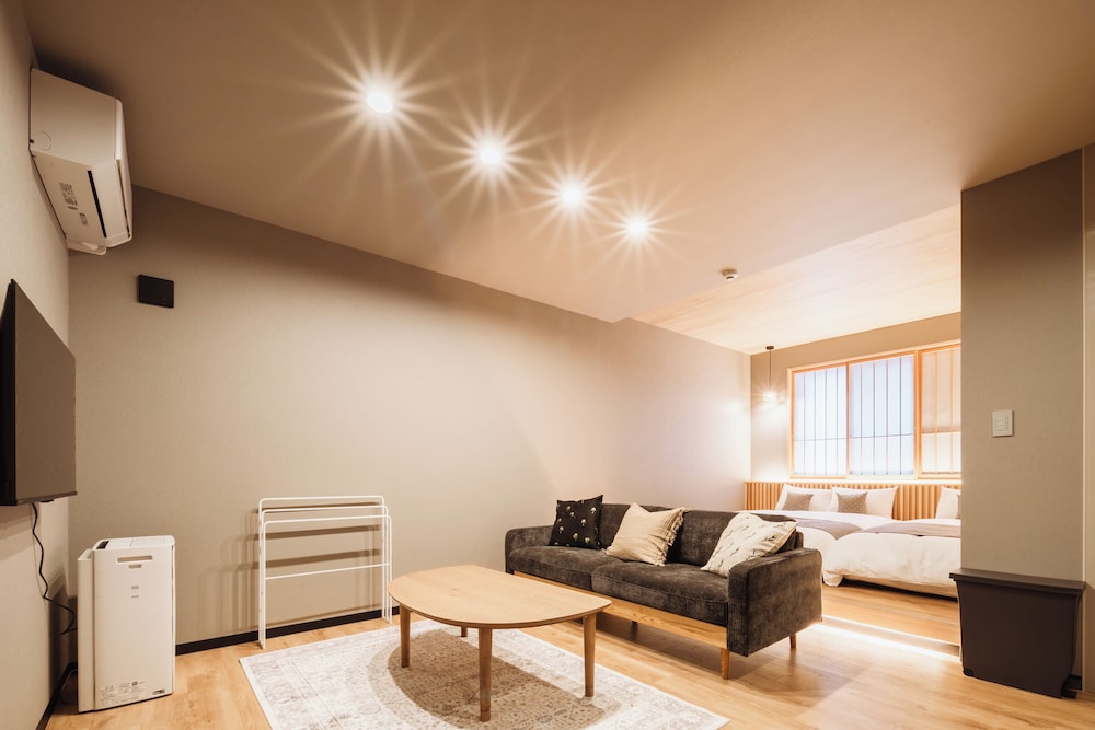 アパートメント ダブルベッド 2 台 禁煙 客室2 | BEPPU 乃音