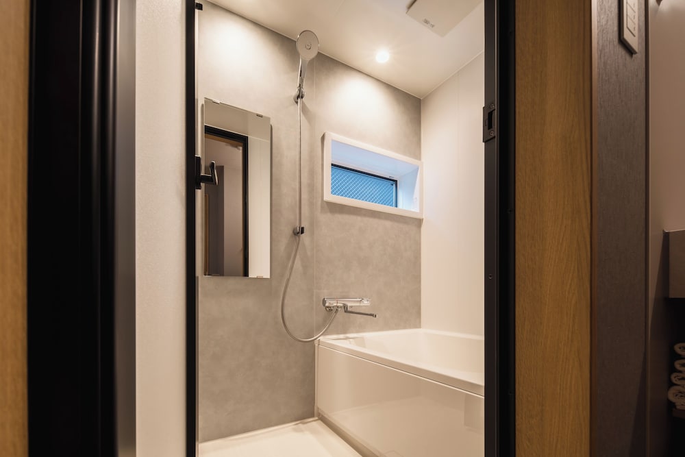 アパートメント ダブルベッド 2 台 禁煙 バスルーム0 | BEPPU 乃音