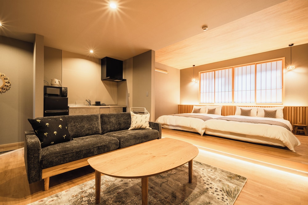 アパートメント ダブルベッド 2 台 禁煙 | BEPPU 乃音