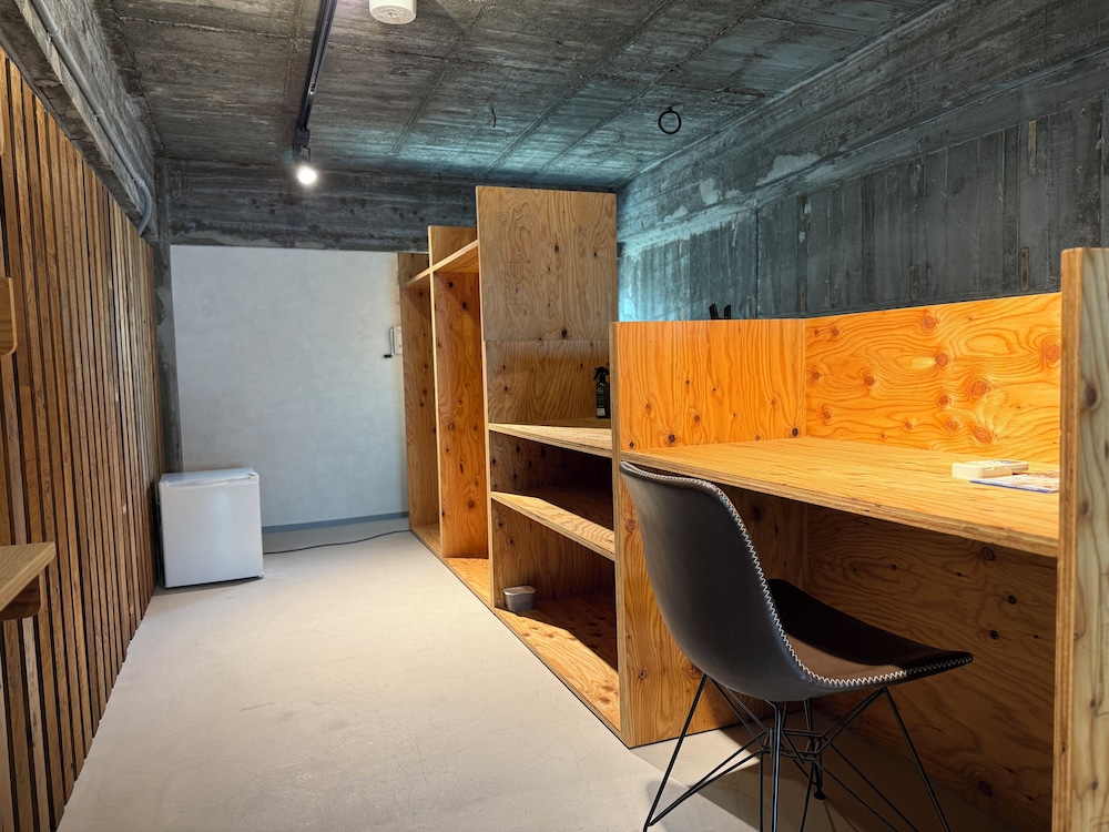 ツインルーム シングルベッド 2 台 禁煙 客室1 | Re:PORT HOTEL