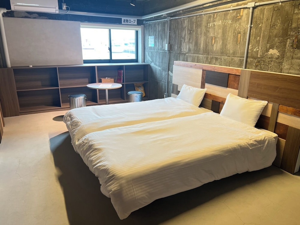 ダブルルーム | Re:PORT HOTEL