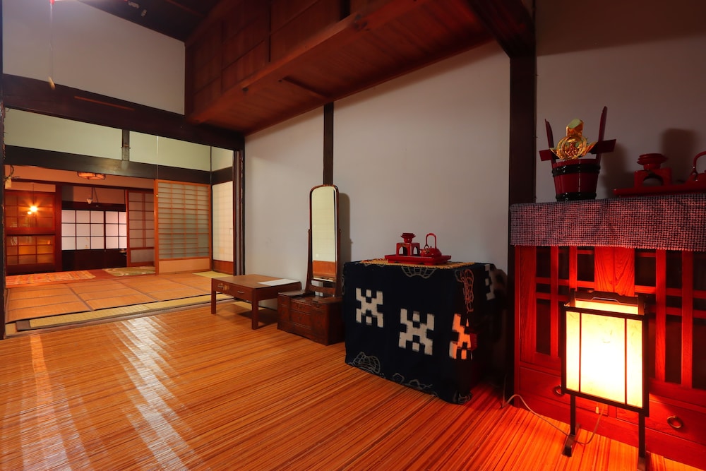 古民家一棟貸し 禁煙 客室5 | 三丘の古民家宿 もりのもむ