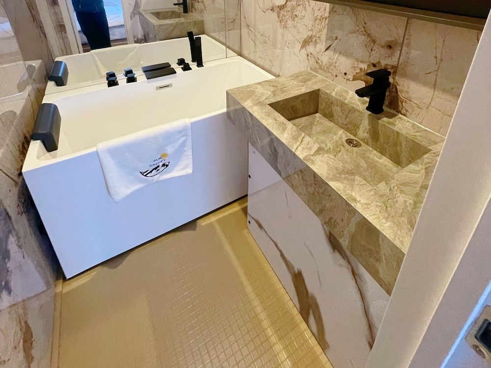 スーペリア ルーム 客室8 | 蔵王サンバレーホテル