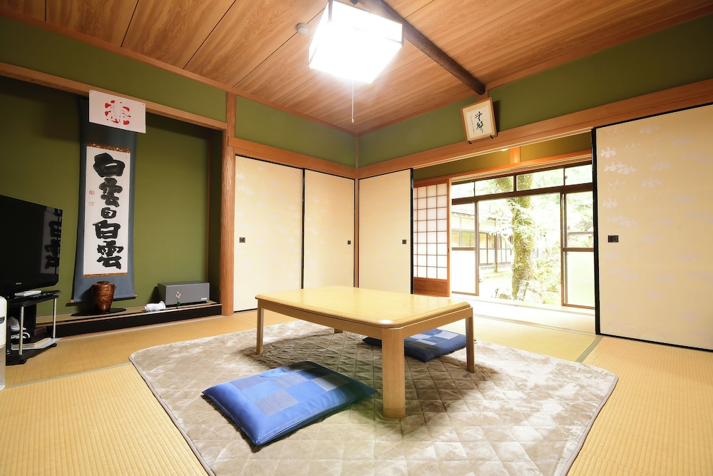 コンフォート ルーム | 高野山 宿坊 光明院 -Koyasan Shukubo Komyoin-