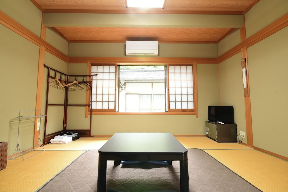 スタンダード ルーム 客室4 | 高野山 宿坊 光明院 -Koyasan Shukubo Komyoin-