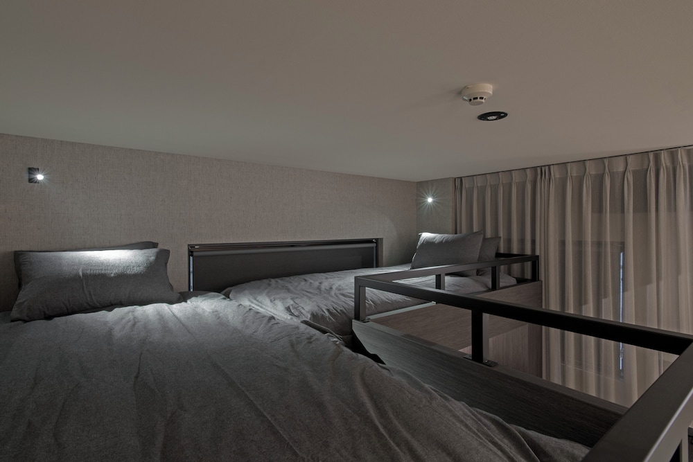 ファミリー 4 人部屋 シティビュー 客室2 | HOTEL GUILD 5