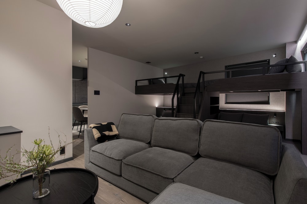 ファミリー 4 人部屋 シティビュー 客室1 | HOTEL GUILD 5