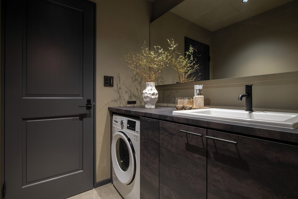 ファミリー 4 人部屋 シティビュー バスルーム1 | HOTEL GUILD 5