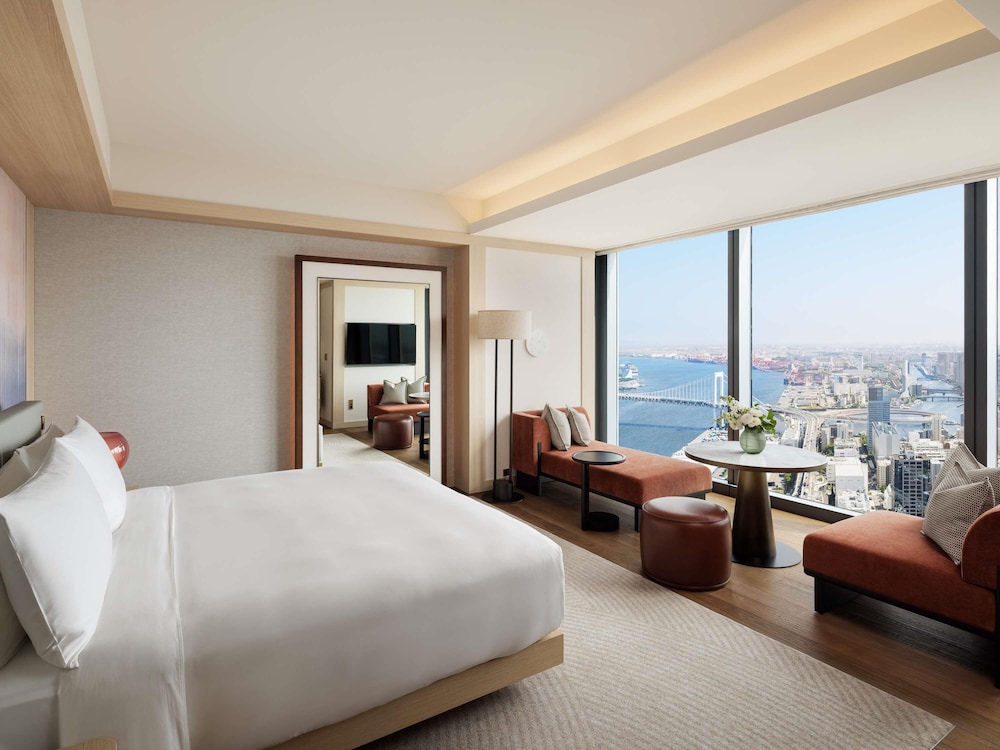 シグネチャー ルーム キングベッド 1 台 | フェアモント東京