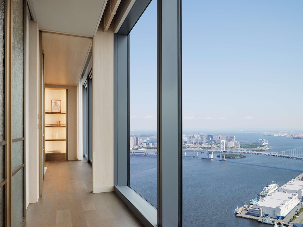 フェアモントゴールド スイート キング、ラウンジのご利用 客室9 | フェアモント東京