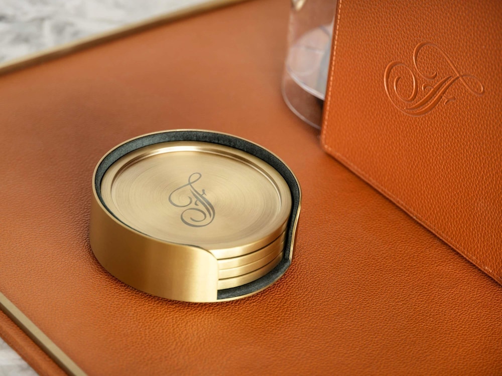 Fairmont Gold ツインルーム シングルベッド 2 台 ベイビュー 客室6 | フェアモント東京