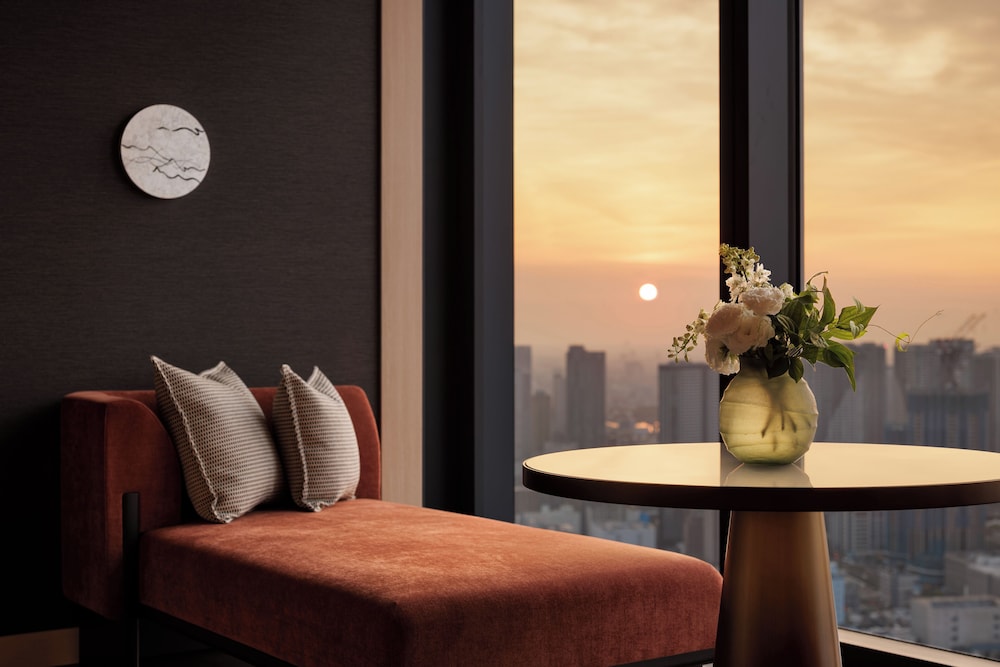 フェアモントゴールド シグネチャースイート キング、ラウンジのご利用 客室14 | フェアモント東京