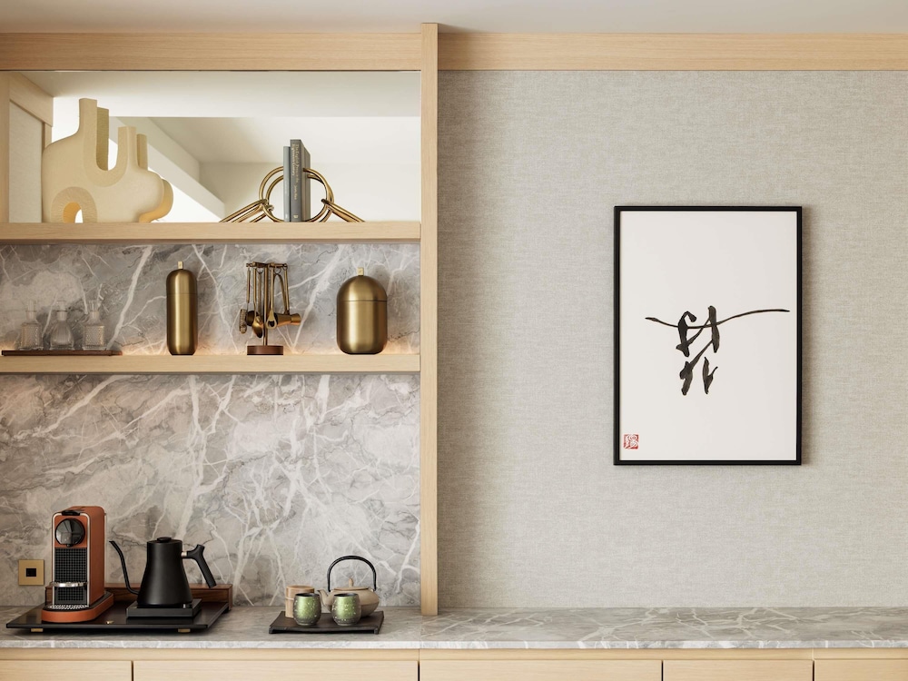 フェアモントゴールド シグネチャー キング、ラウンジのご利用 客室5 | フェアモント東京