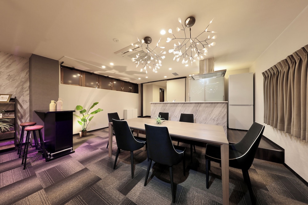 シティ スイート 禁煙 客室2 | 南船場クリスタルプラザ