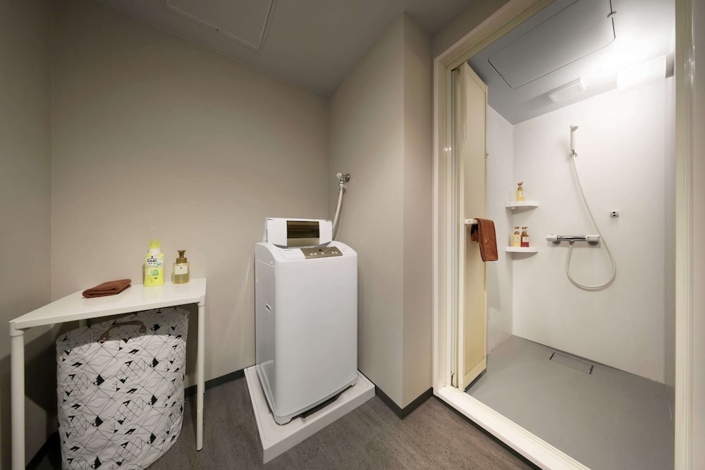 ベーシック スイート 禁煙 バスルーム0 | 南船場クリスタルプラザ