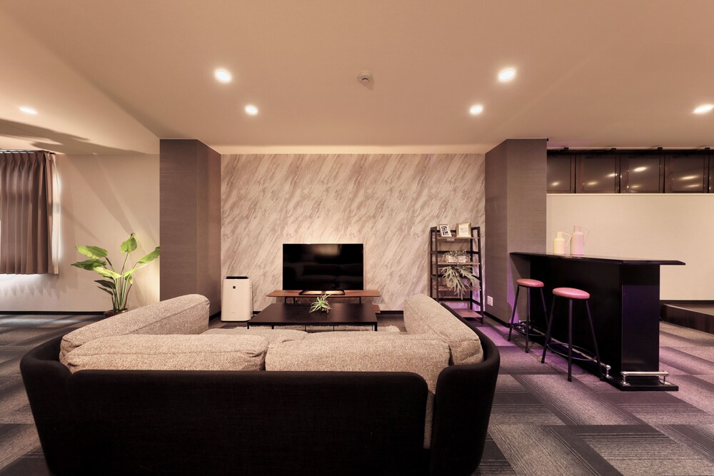 シティ スイート 禁煙 客室0 | 南船場クリスタルプラザ