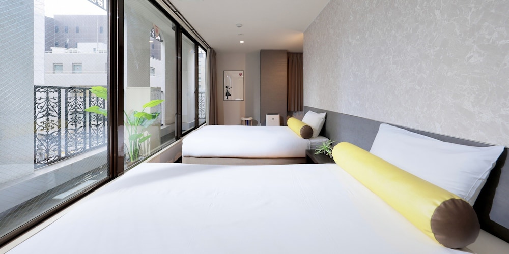 シティ スイート 禁煙 客室4 | 南船場クリスタルプラザ